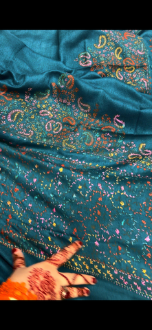Kacha Tanka Shawl — Four-Sided Handmade Embroidery Work ✨