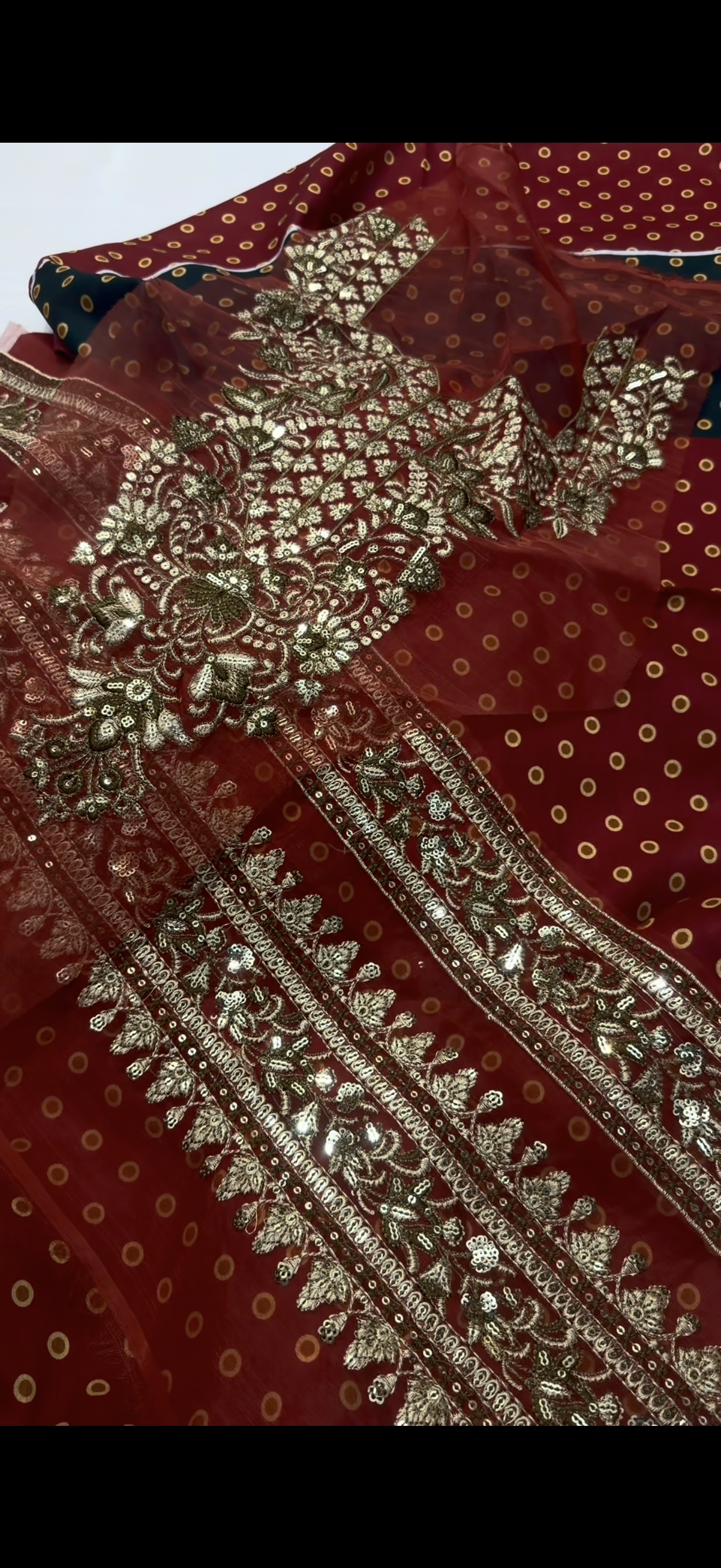 Charizma 3PC Printed Suit luxury