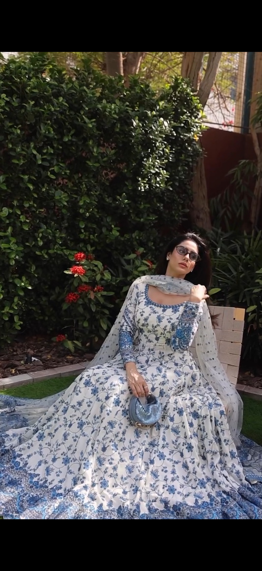 Faiza saqlain 2PC Elegant Embroidered Suit