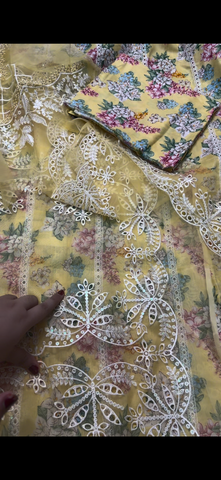 Aneela’s Summer Collection – 3PC Lawn Suit