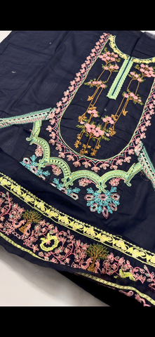 Maryum Nawaz Inspired 2PC Lawn Suit ✨