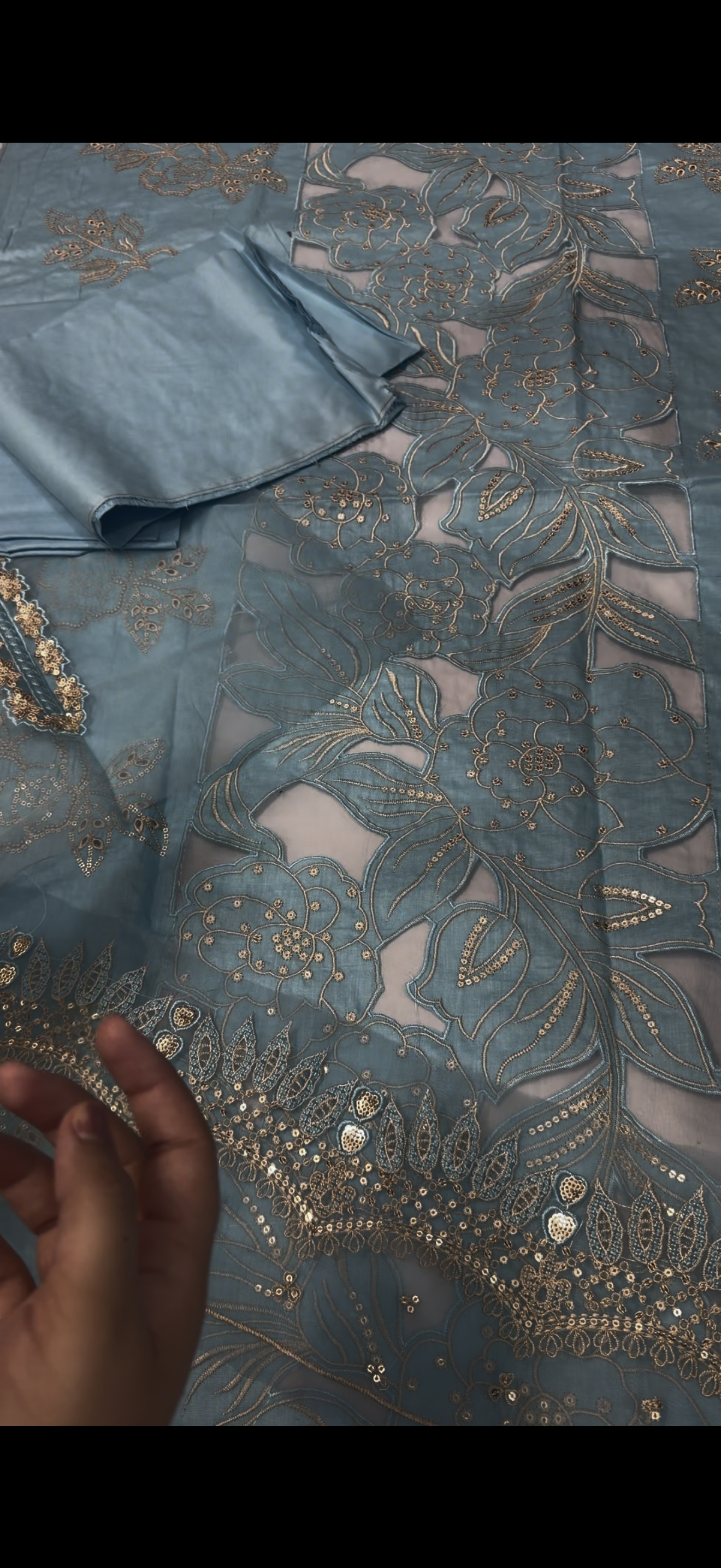 2PC Luxury Embroidered Suit