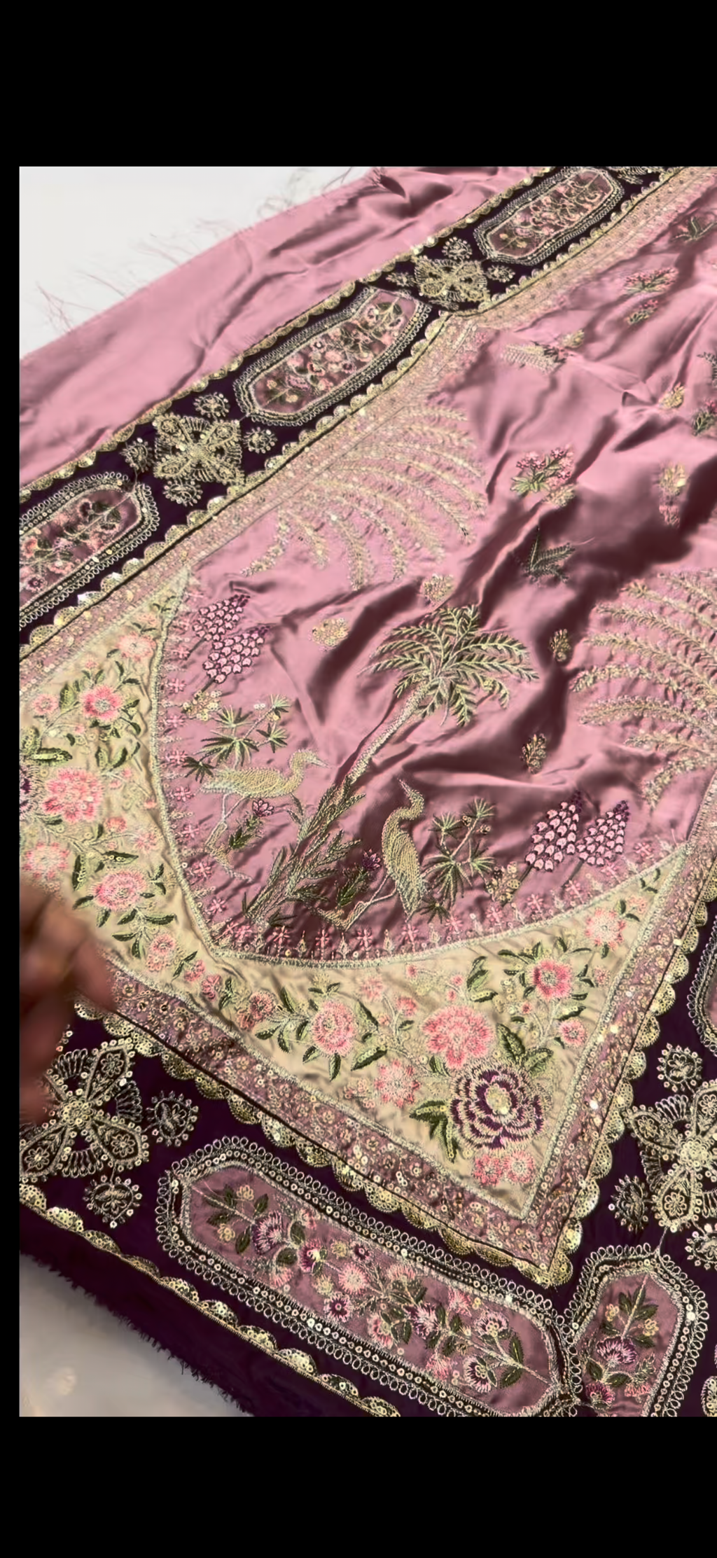 Ethnic 2PC Embroidered Silk Suit