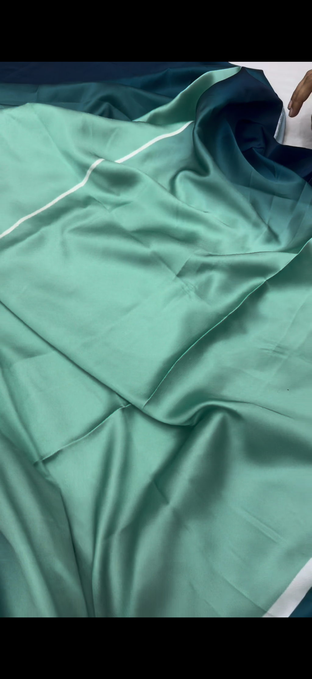 Laam printed 2pc silk