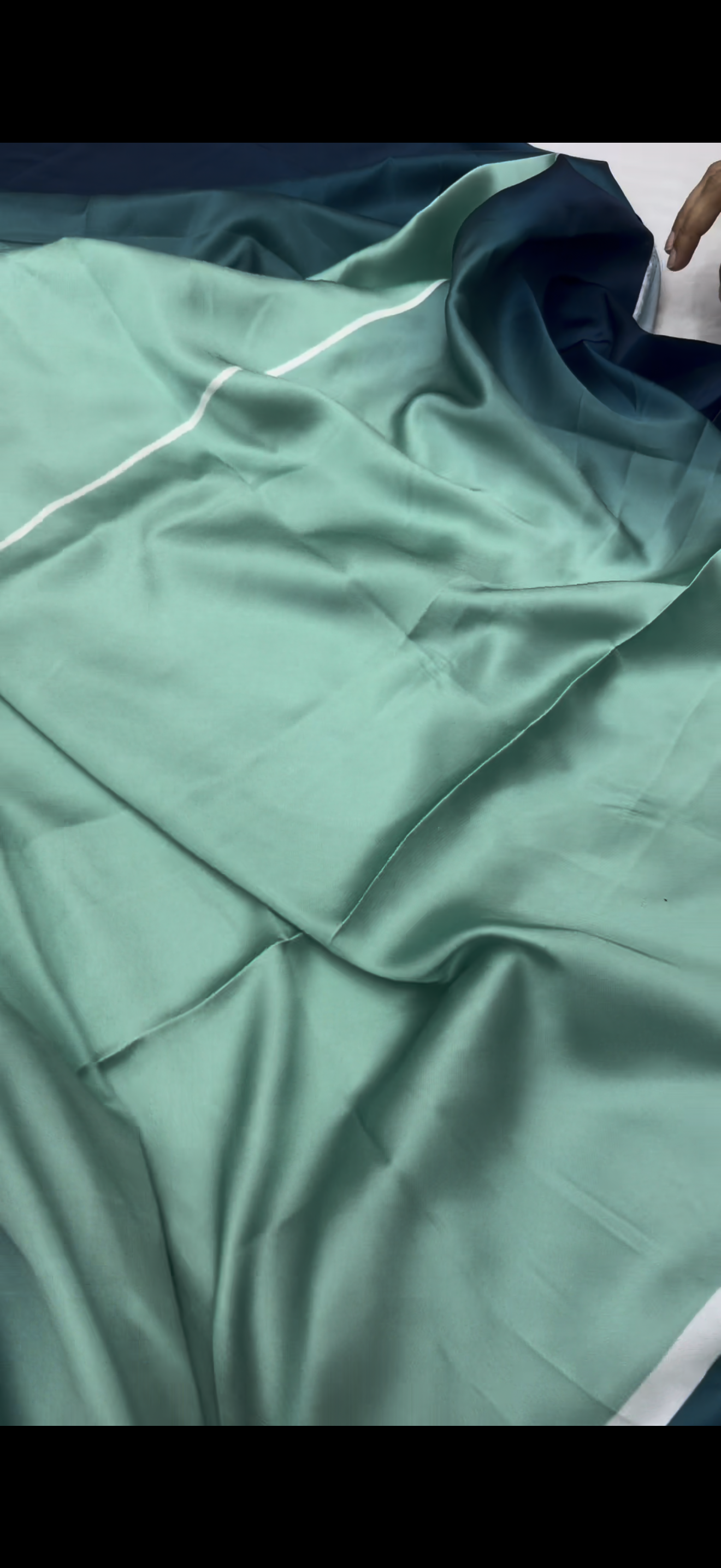 Laam printed 2pc silk