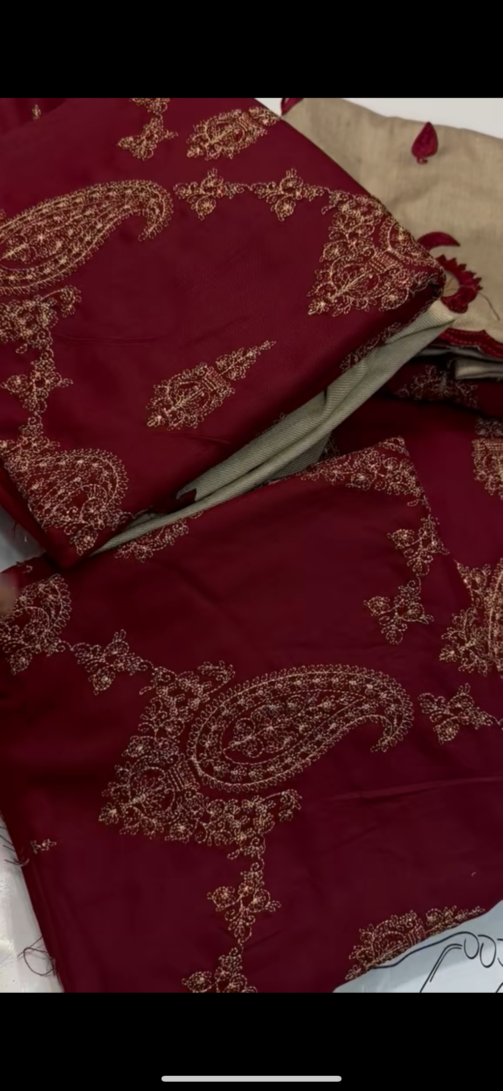 Maroon Bareeze hit 3peice