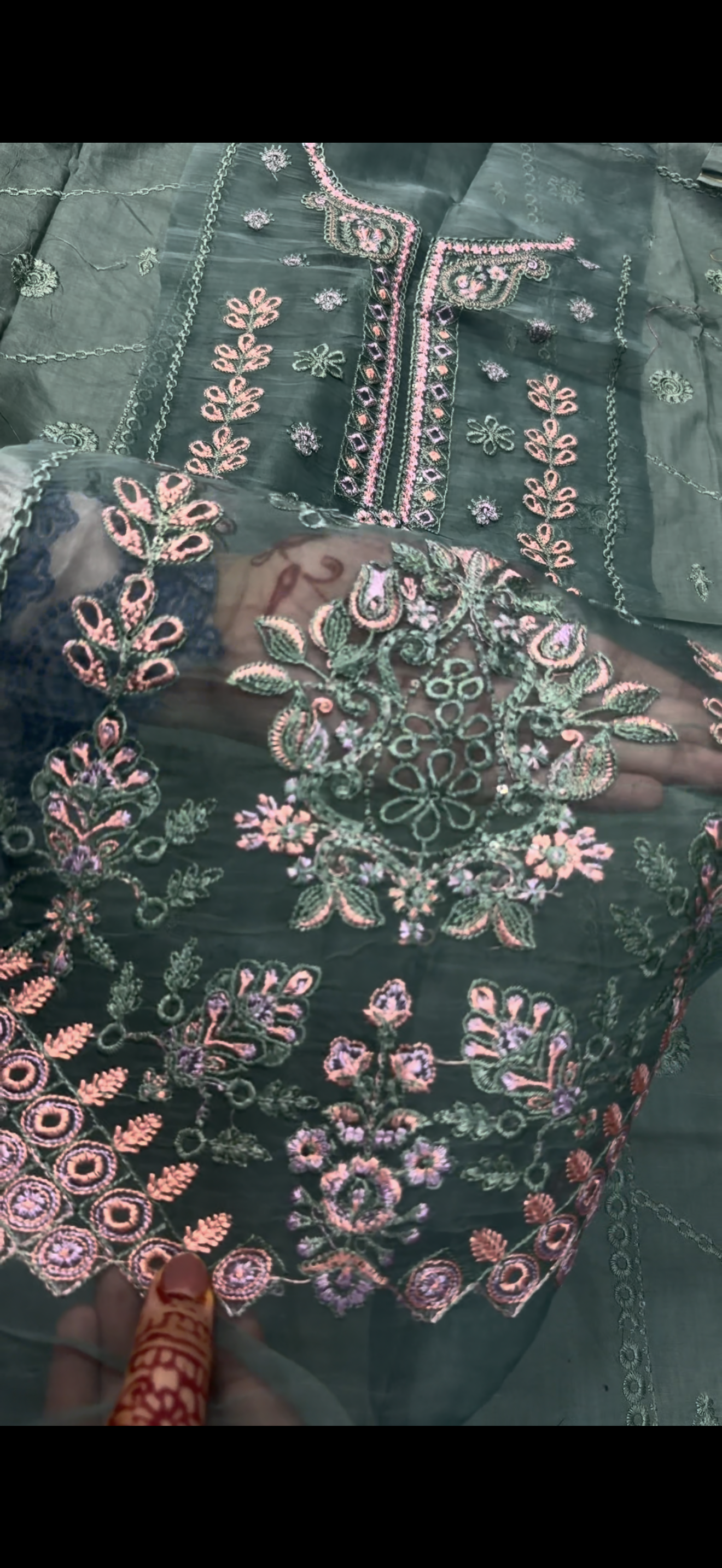 2PC Embroidered Lawn Suit –