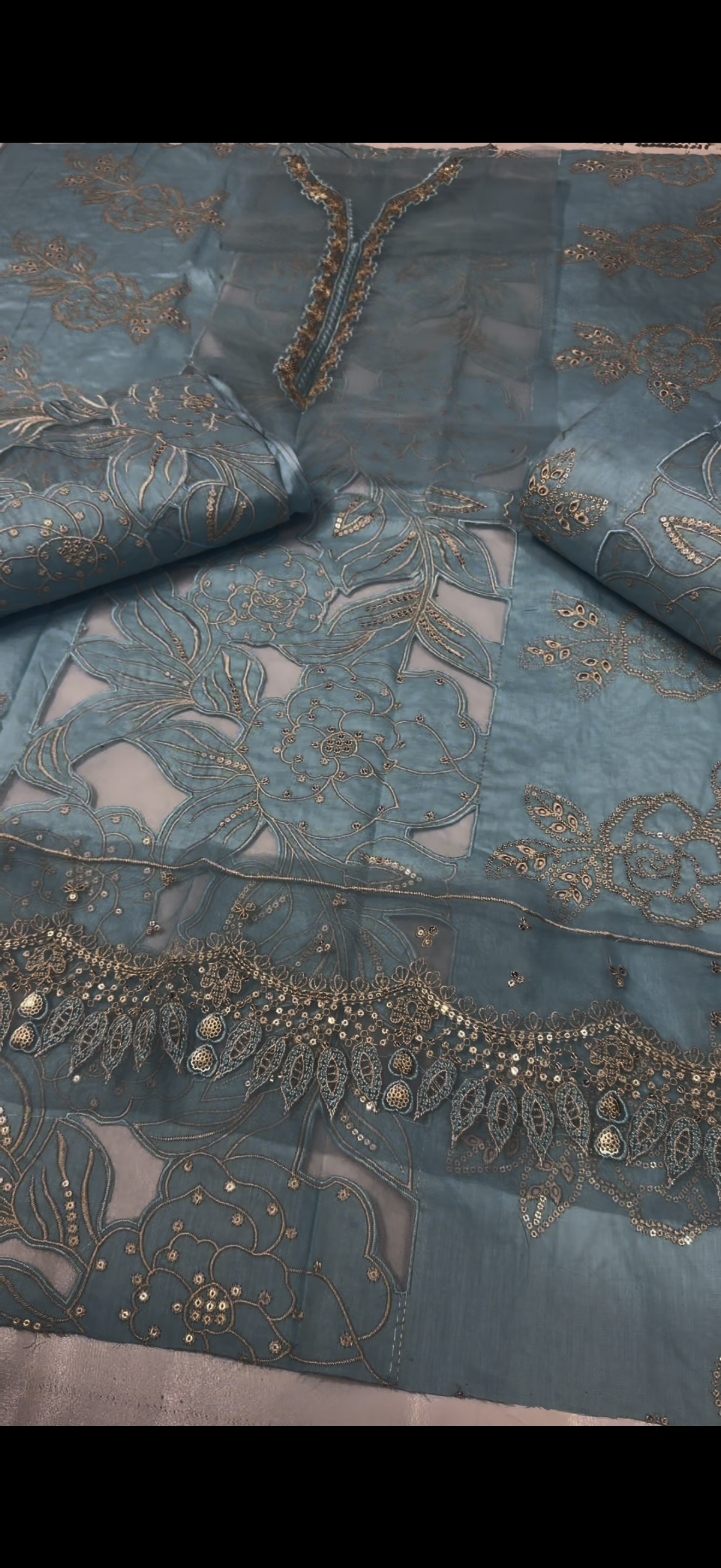 2PC Luxury Embroidered Suit