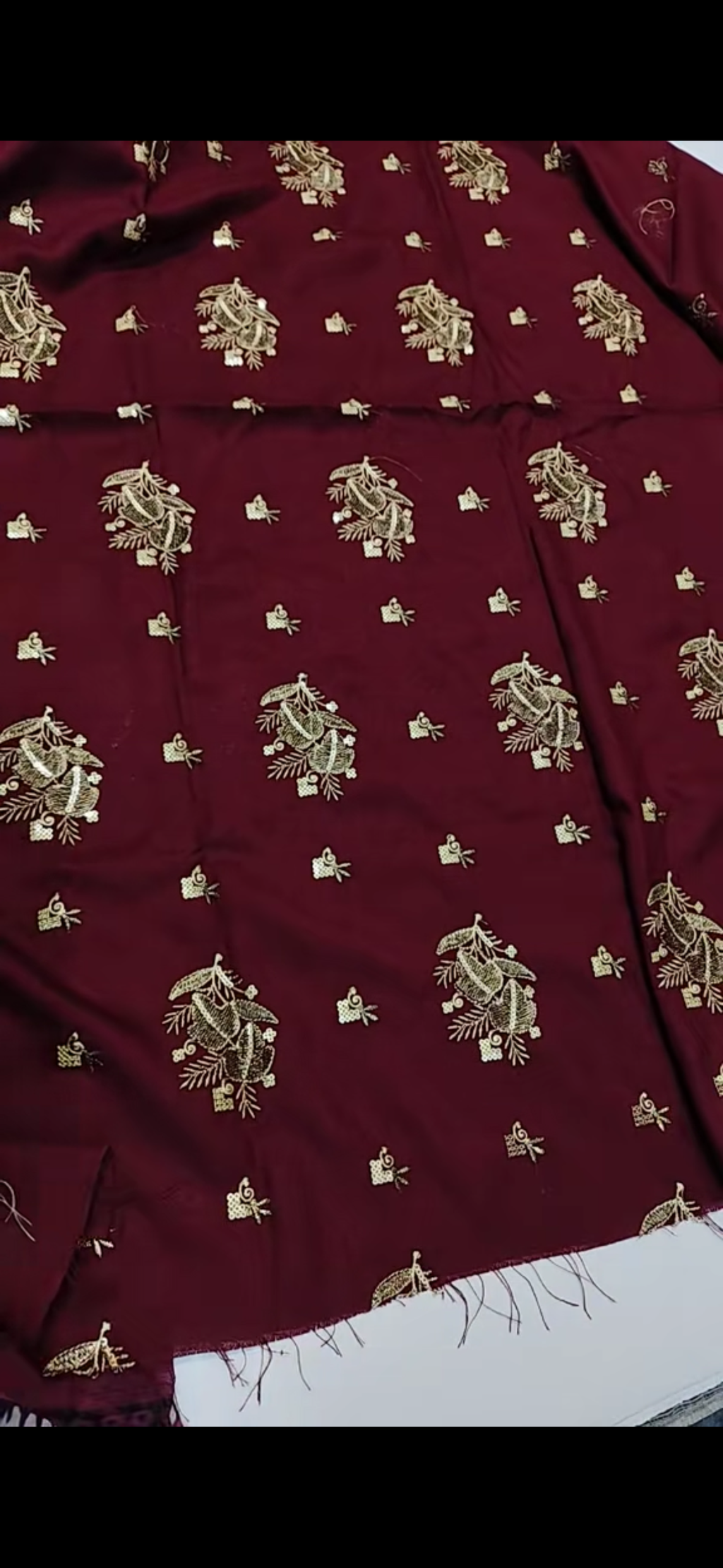 Maroon dhank wool 3pc v beautiful