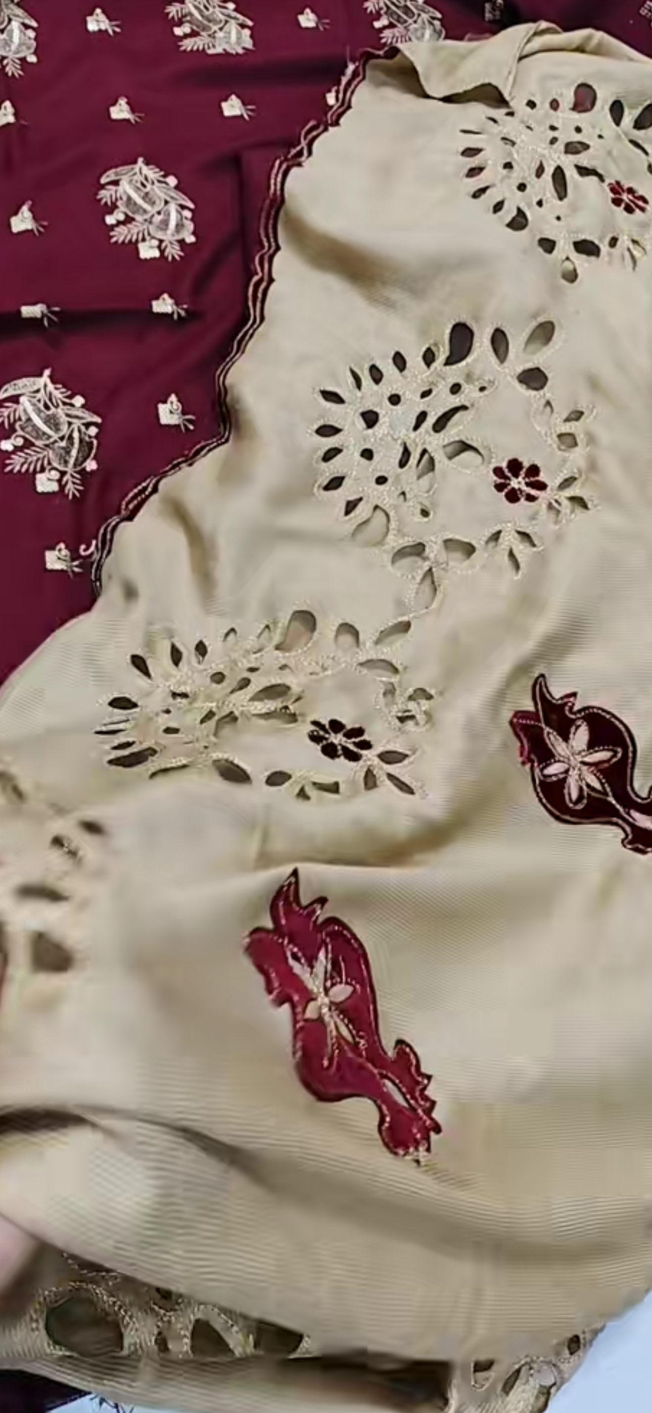 Maroon dhank wool 3pc v beautiful