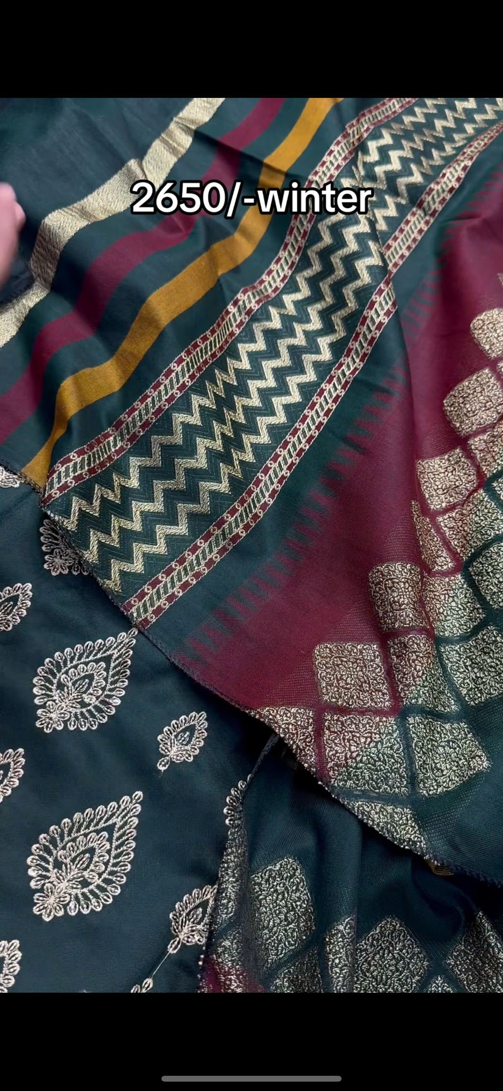 Heavy embroidered 3pc pashmina wool shawl