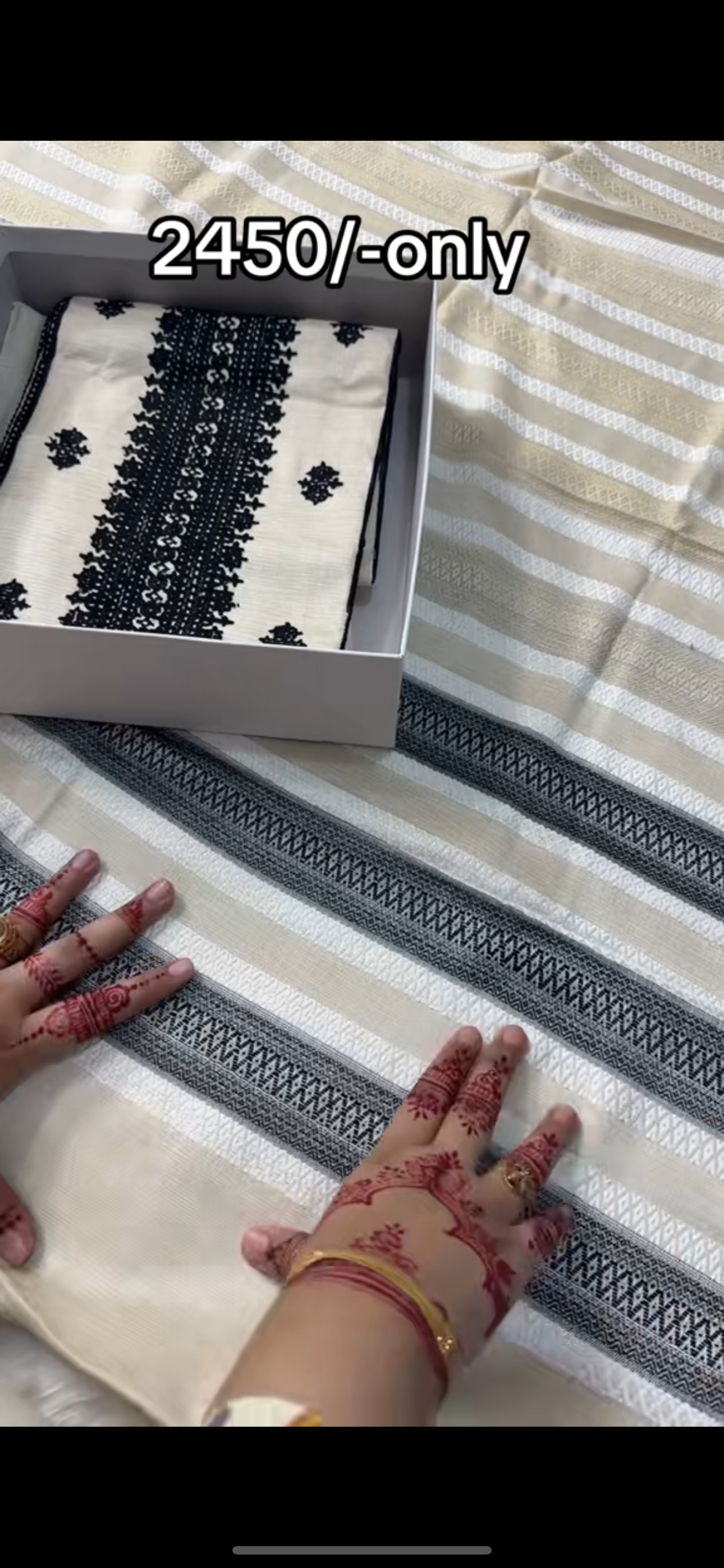 Skin shamry embroidered 3piece