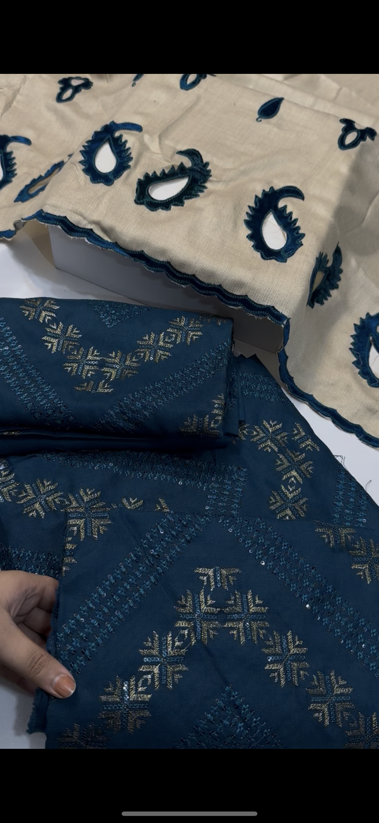 Crimson 3piece beautfiul dress