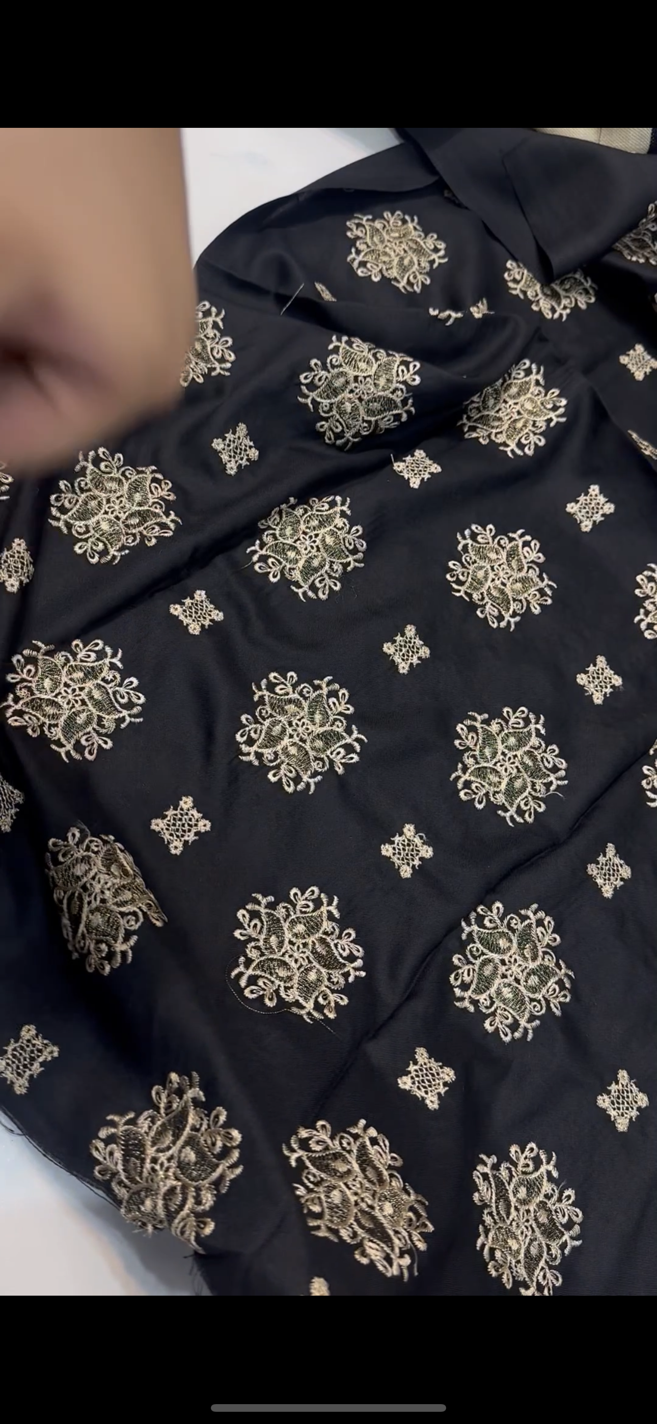 Asim jofa Carlic velvet shawl 3piece