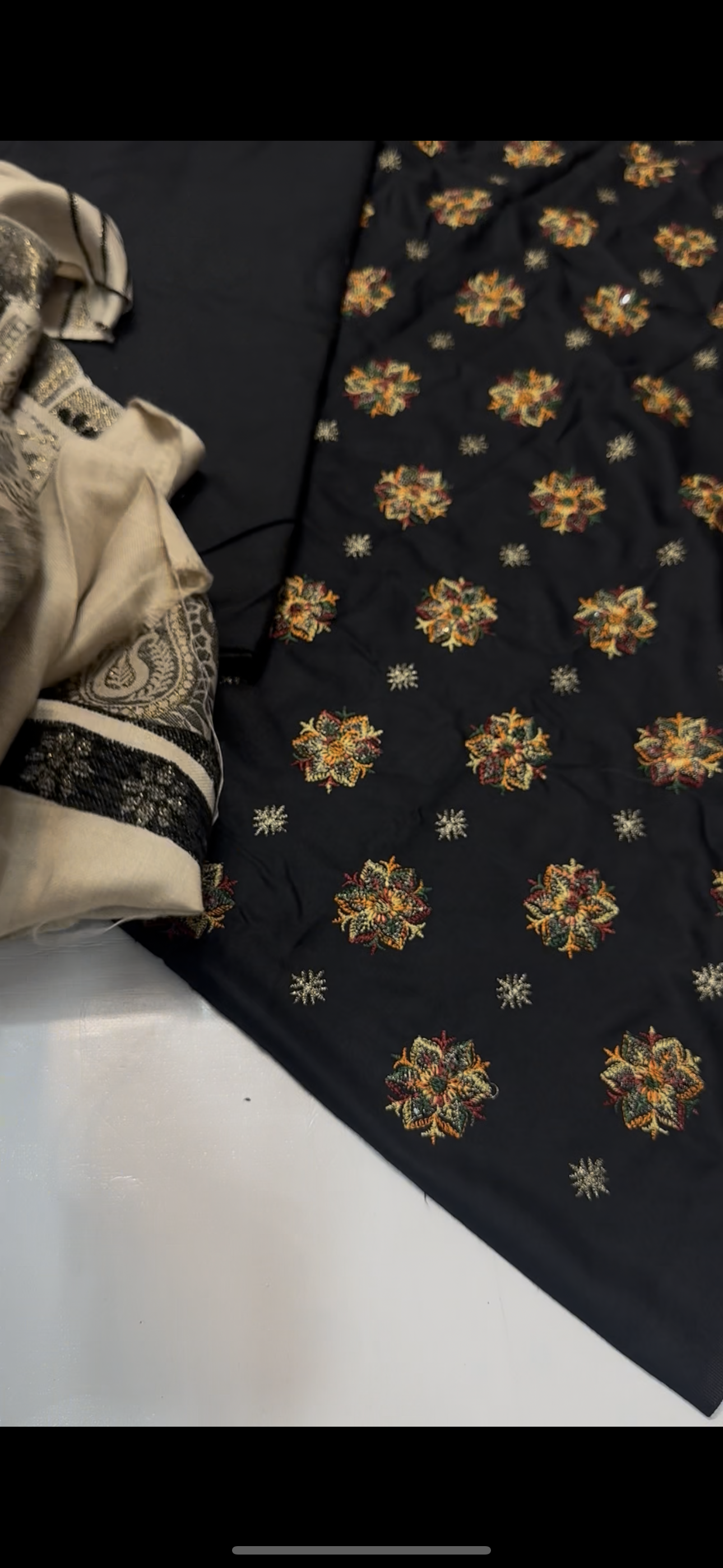 Black Multi dress 3piece Beautfiul