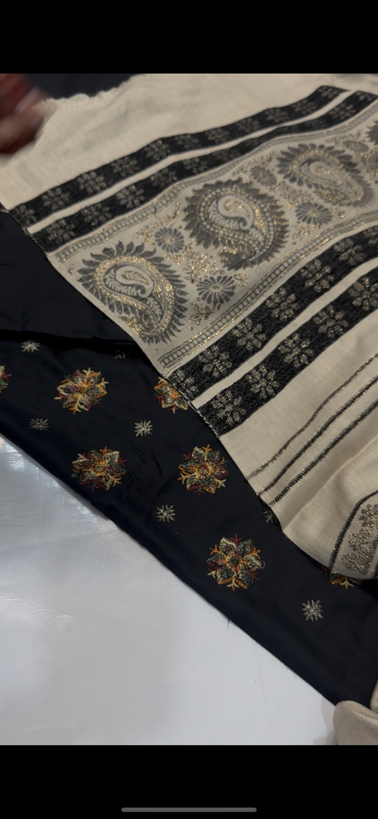 Black Multi dress 3piece Beautfiul