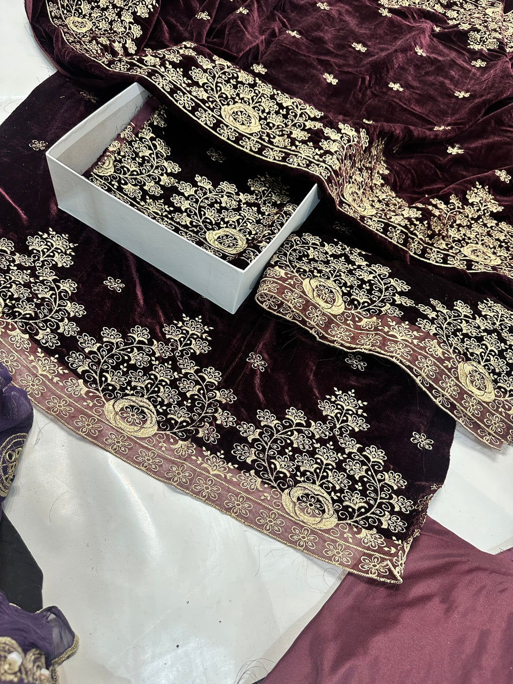 Velvet 3piece Luxury