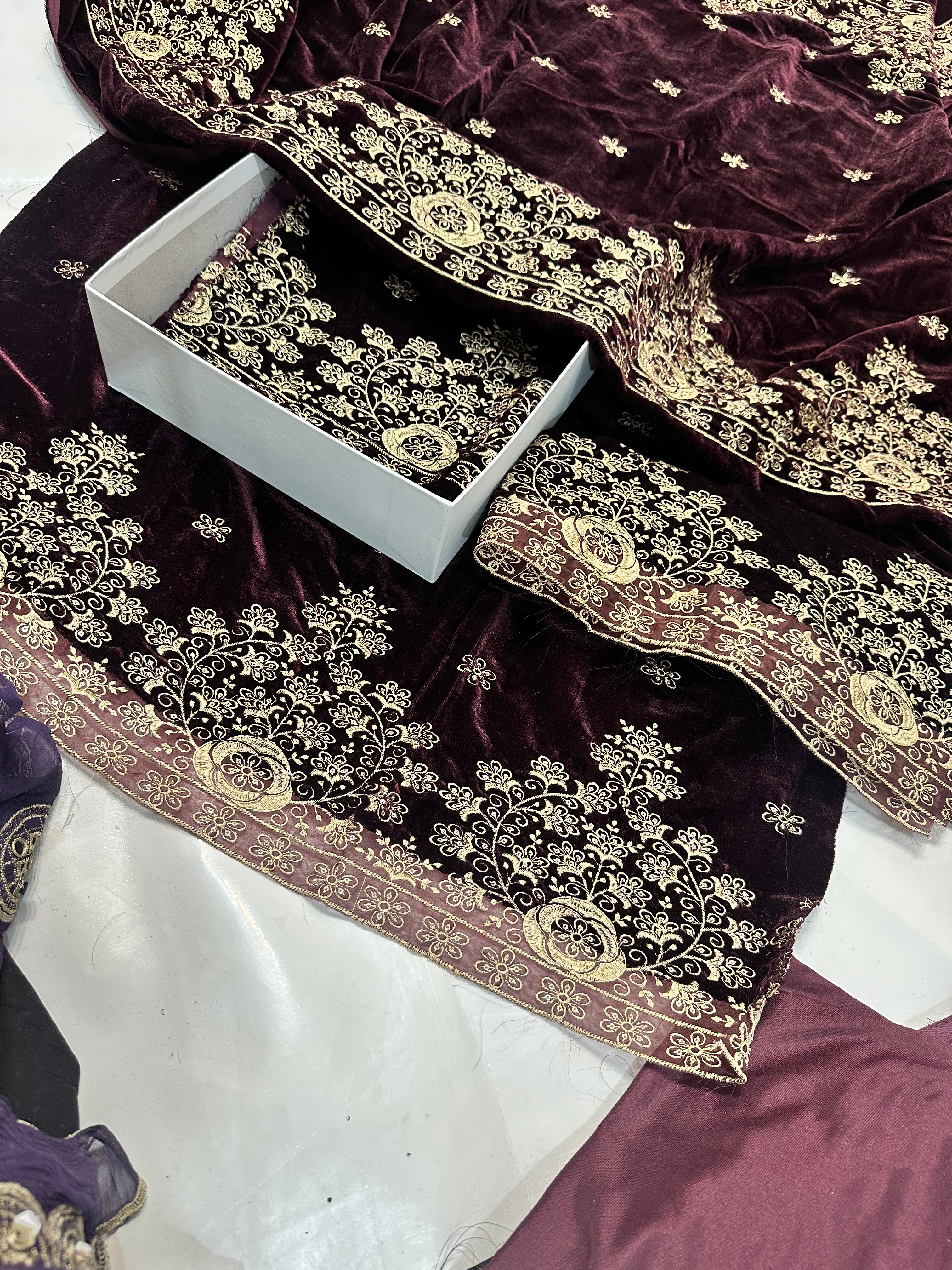 Velvet 3piece Luxury