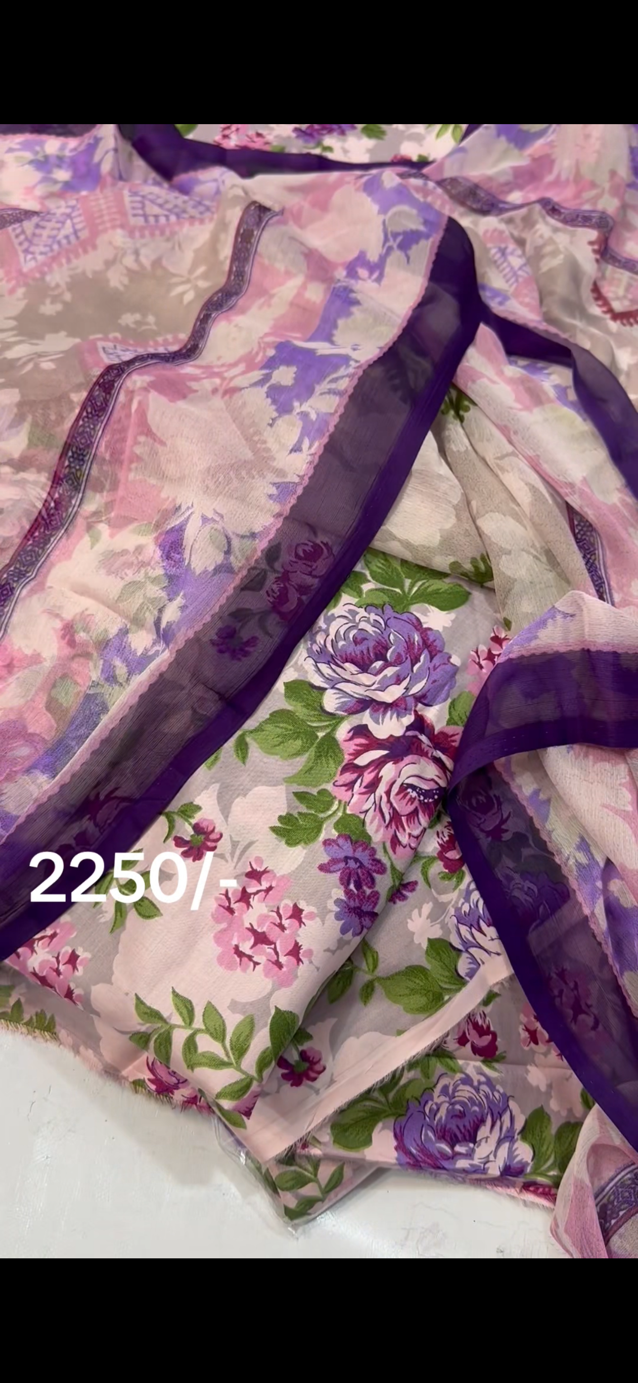 2250/-Luxury print 3pc