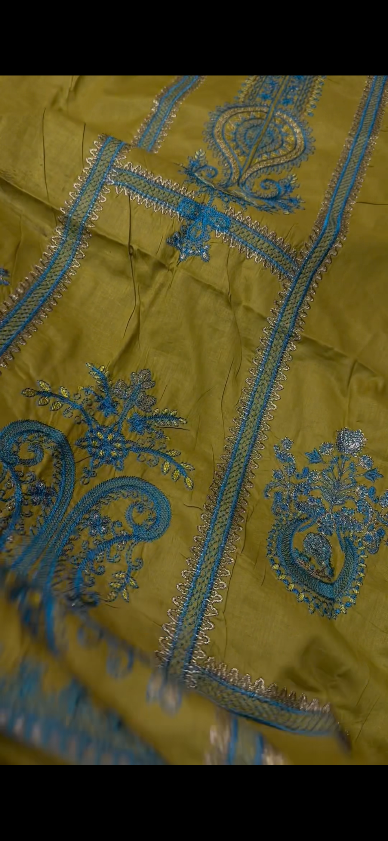 3PC Lawn Printed Suit – Olive Green