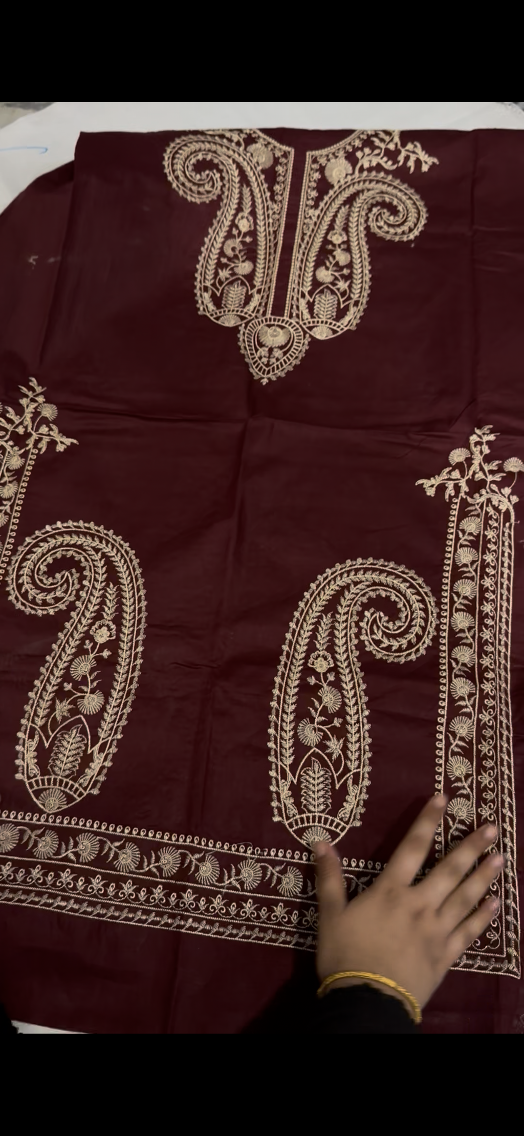 2PC Embroidered Suit – Maroon Elegance