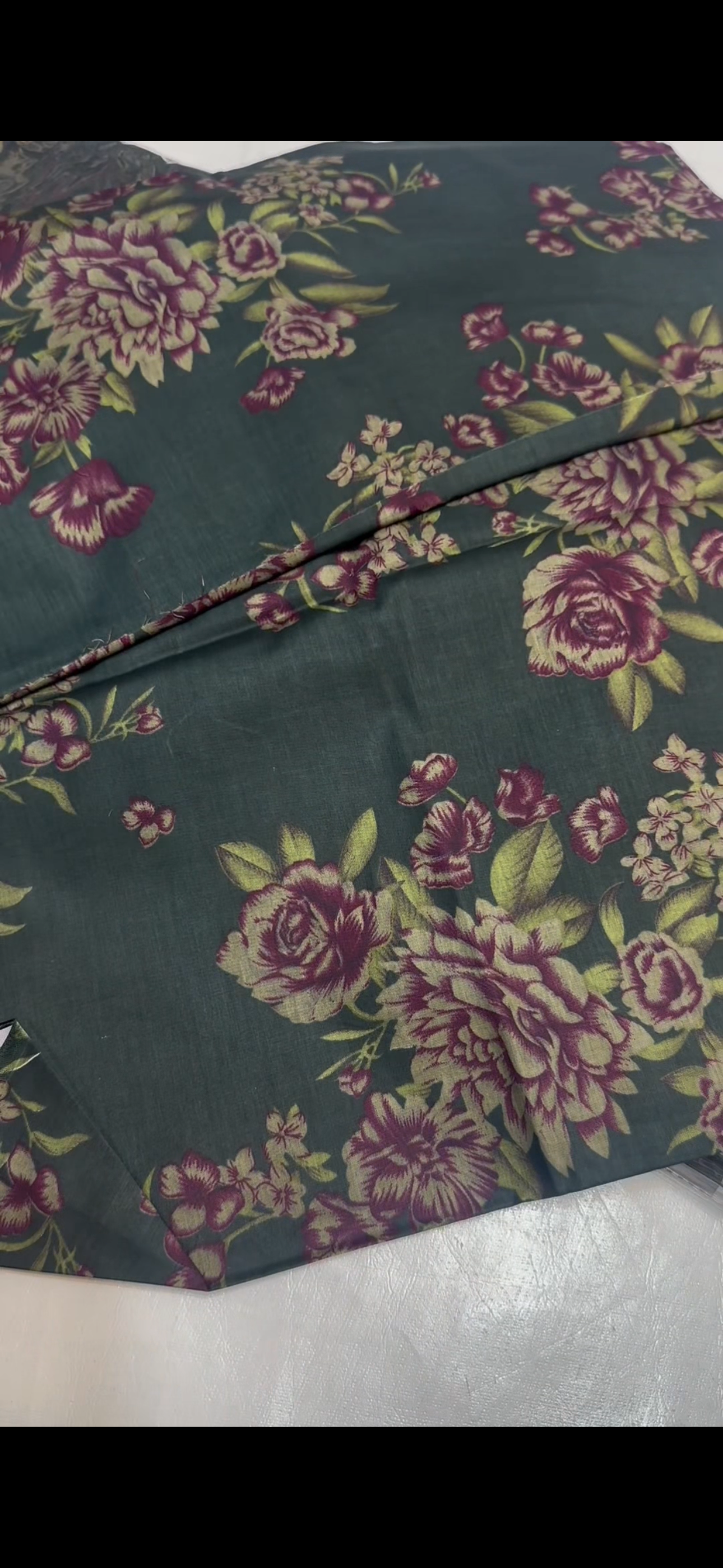 3PC Luxury Lawn Suit 2250/-