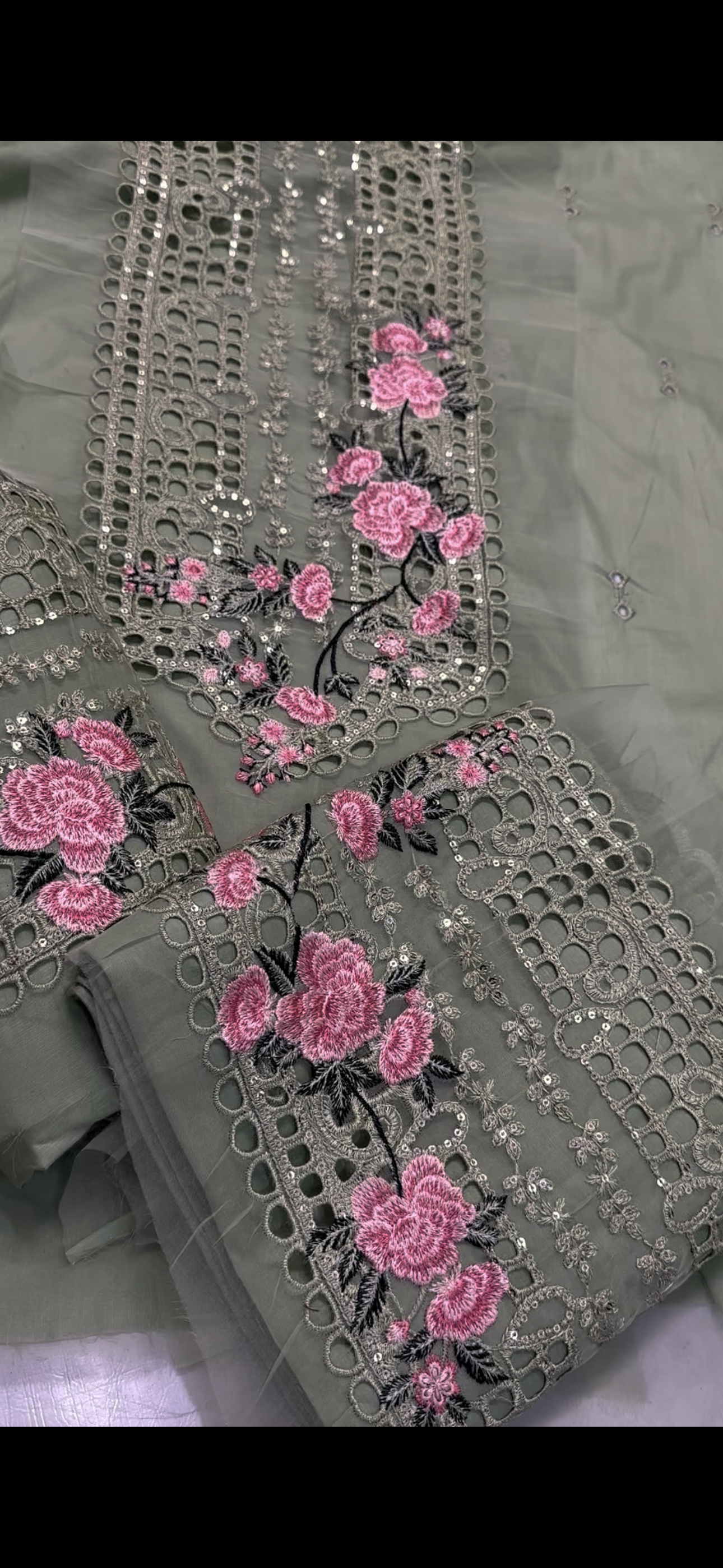 2PC Embroidered Suit penal