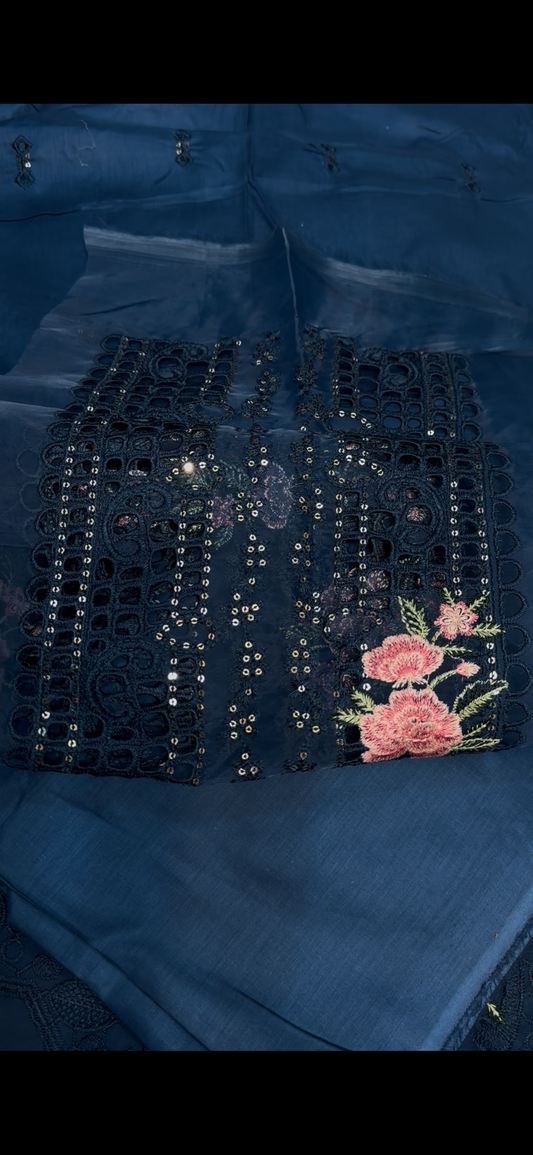 2PC Embroidered Chicken Kari Suit