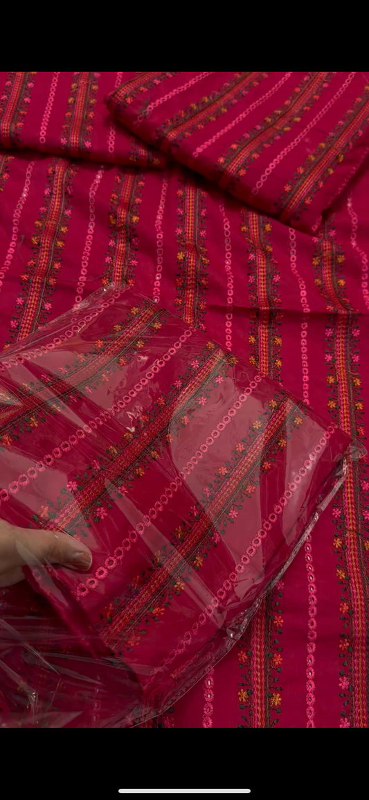 Shocking pink chicken Kari Luxury