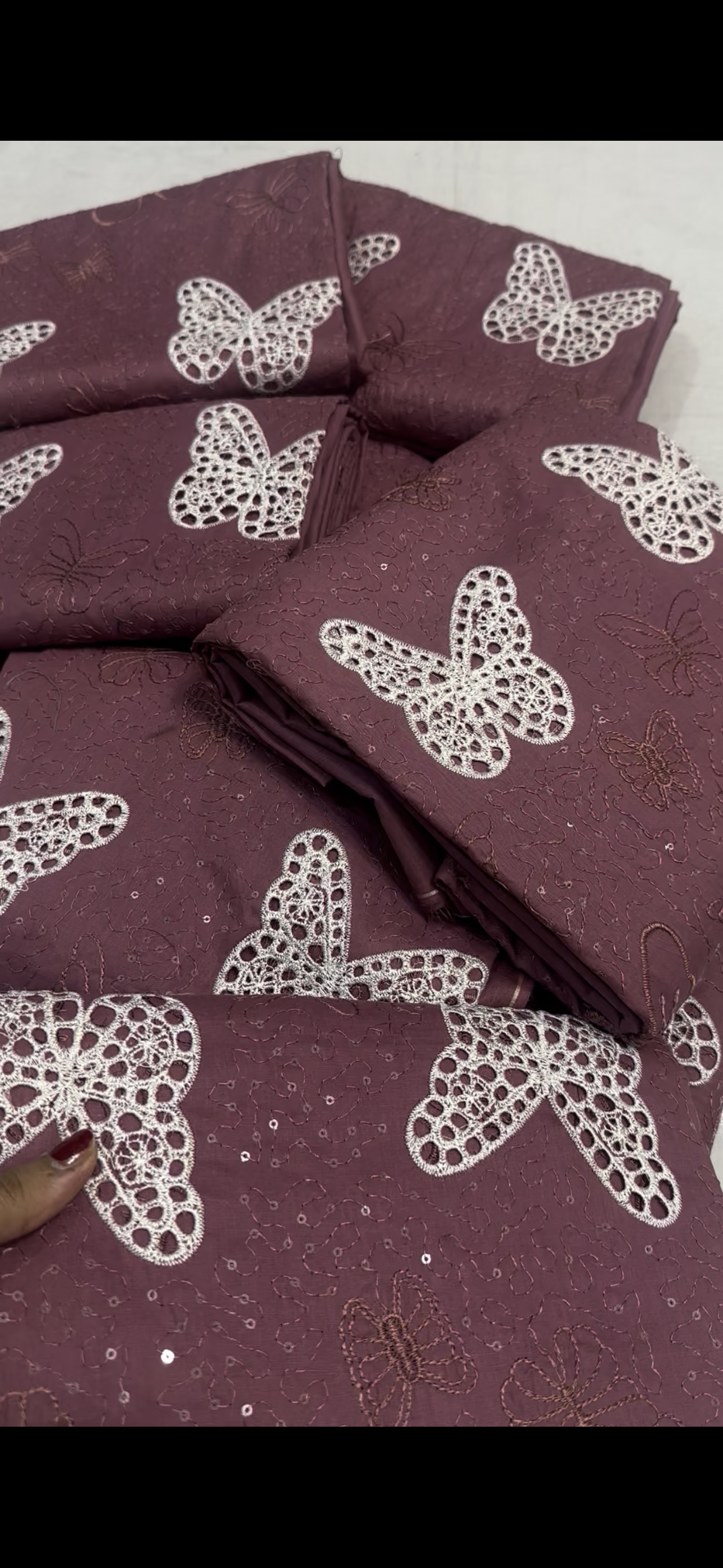 Demanded Butterfly falsa 2pc