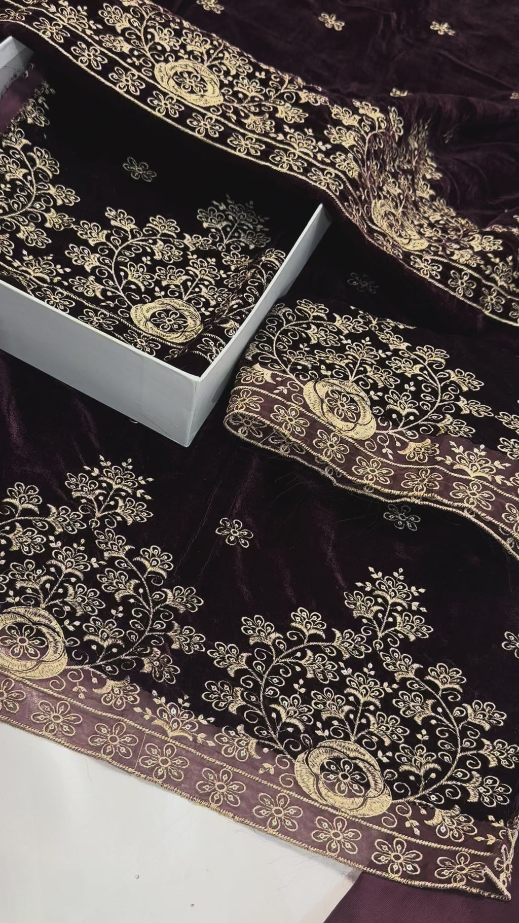 Velvet 3piece Luxury