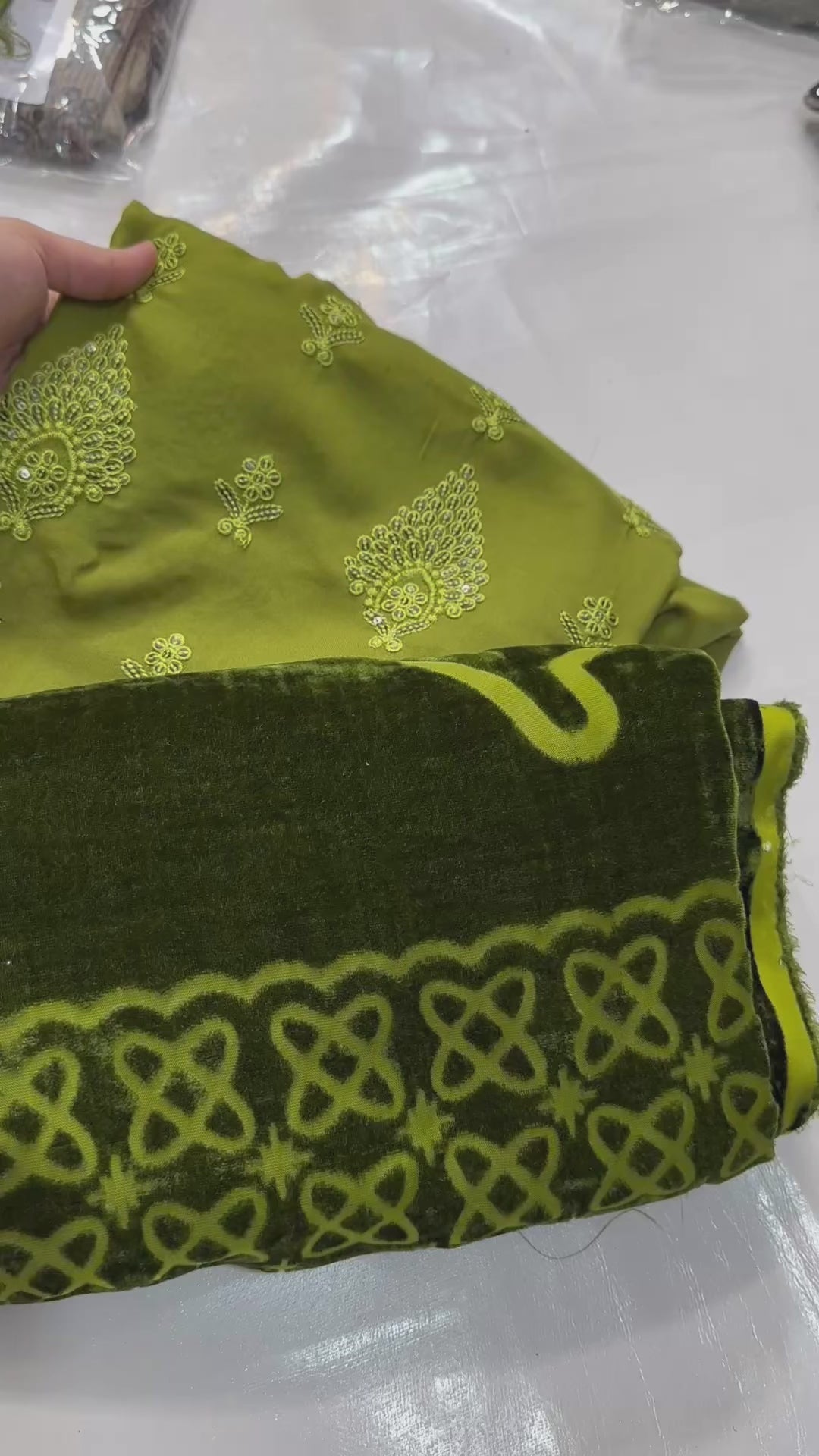 Full embroiderd dhank wool dress with palachi shawl