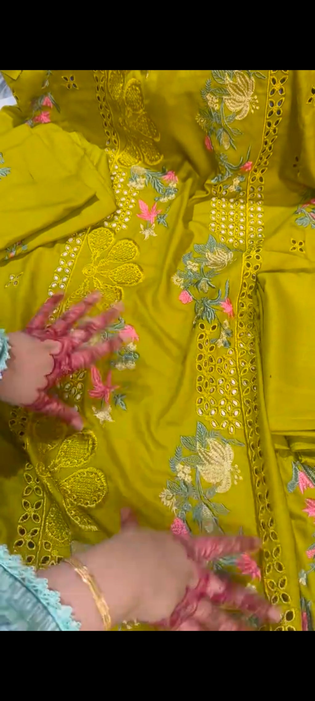 Johra 2piece chicken Kari