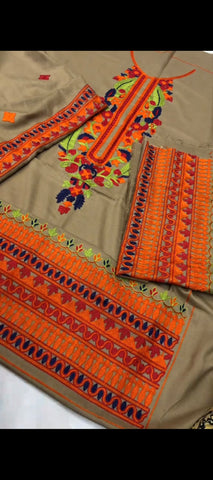 ✨ Elegant Heritage – Hand-Embroidered Pashmina Wool 3-Piece Suit