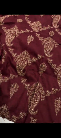 ✨ Royal Maroon Elegance – Embroidered 3-Piece Suit with Bedazzled Shawl