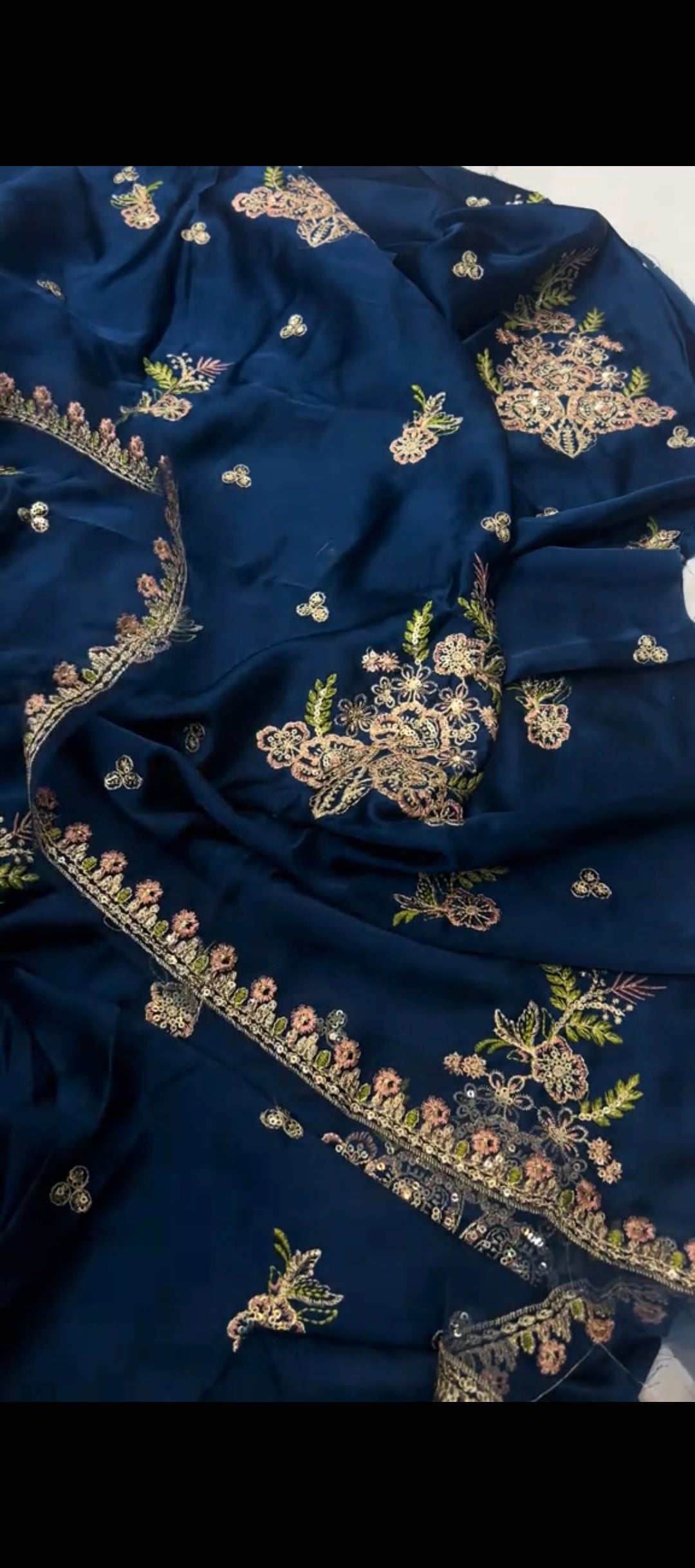 Midnight Grace – 2 Piece Silk Zink Suit ✨