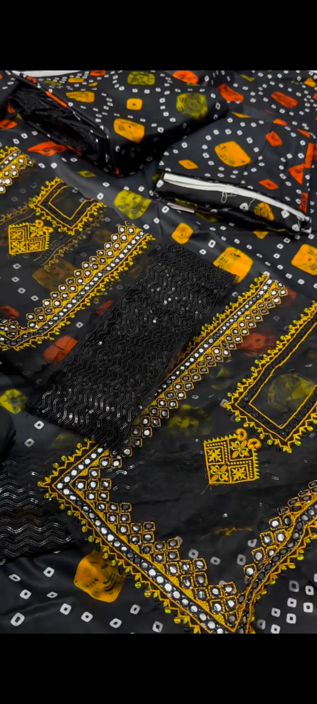 Lilen 3pc black dress chunri design