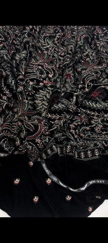 🖤 Black Velvet Elegance – 3 Piece Embroidered Suit ✨