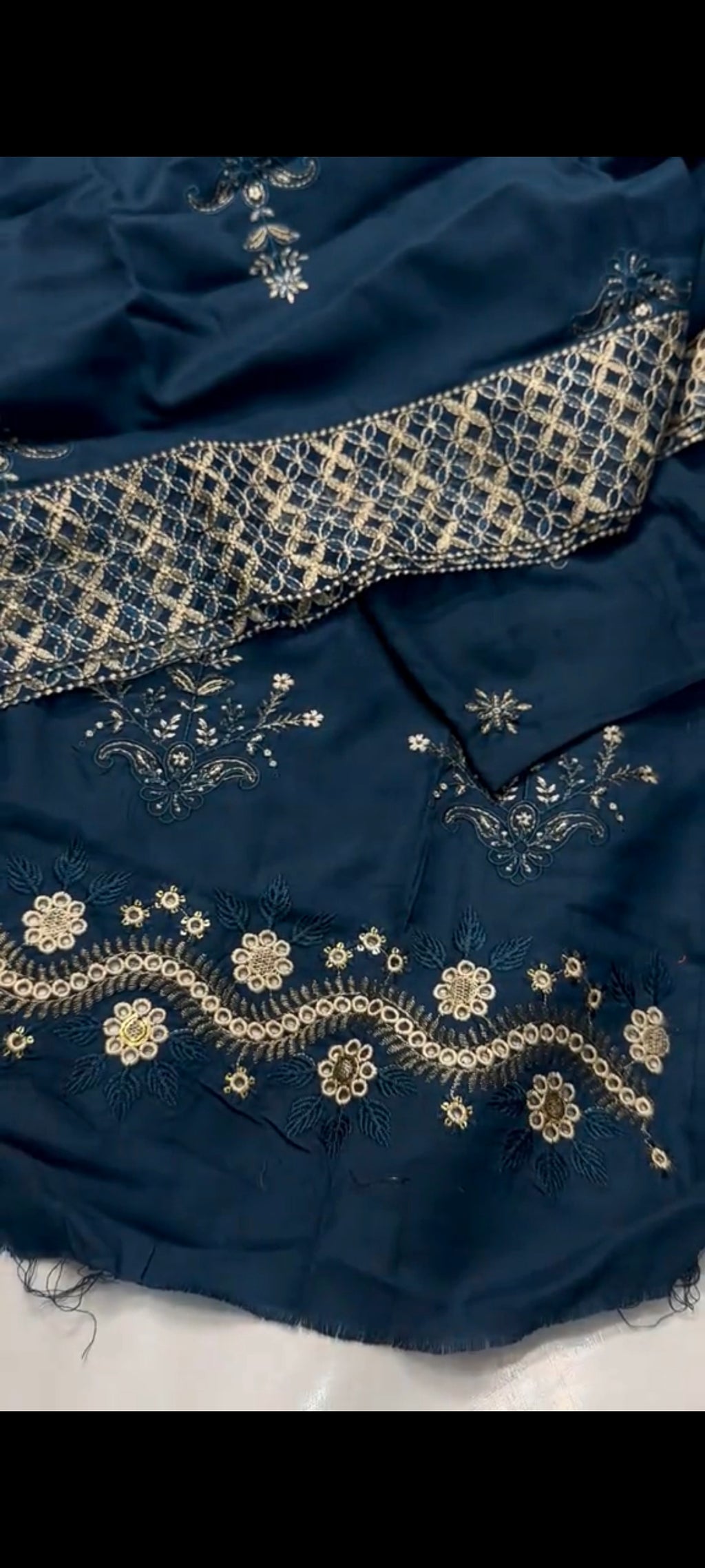 Asim jofa shawl ready Luxury