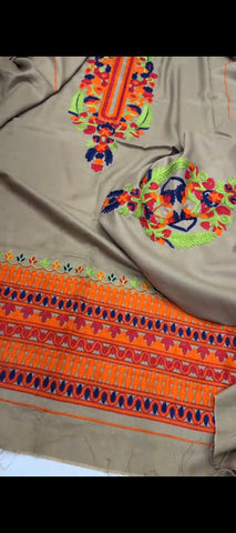 ✨ Elegant Heritage – Hand-Embroidered Pashmina Wool 3-Piece Suit