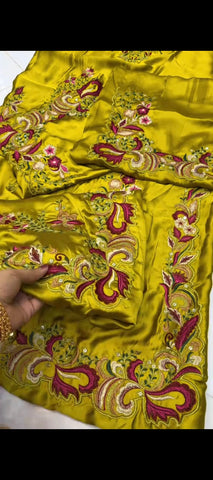 ✨ Golden Glow – 2 Piece Silk Suit 💛