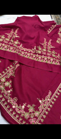 🌺 Blush Bloom – Embroidered 3PC Winter Suit with 4-Tone Pashmina Shawl