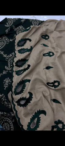 3 Pc Embroidered Suit with shawl✨