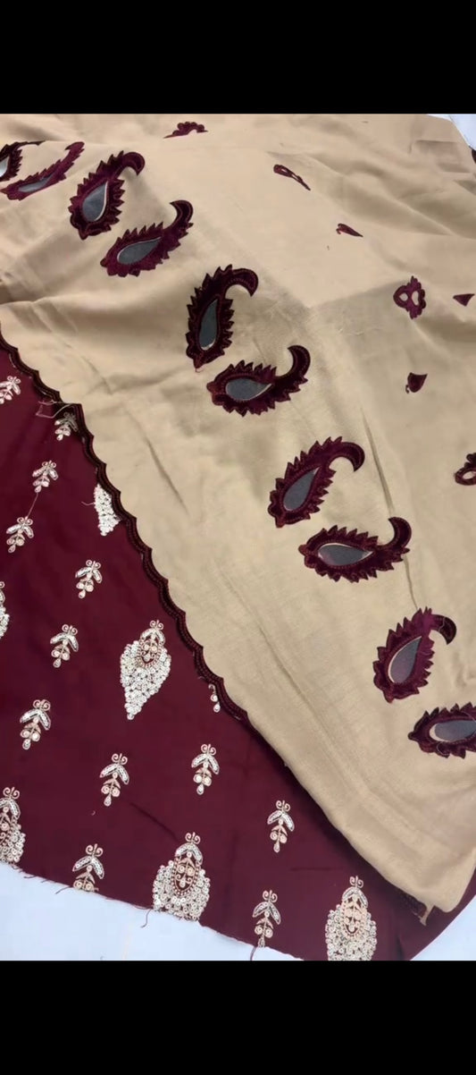 ✨ Winter Article – 3PC Silver Embroidered Suit - velvet shawl✨