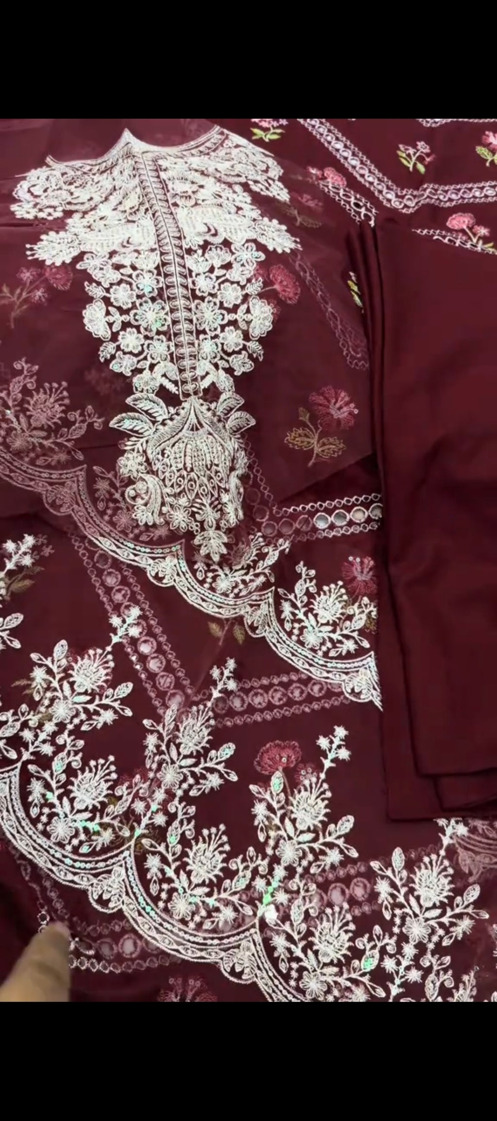 ✨ Royal Maroon – 3 Piece Winter Embroidered Suit with Shawl ❄️🤍