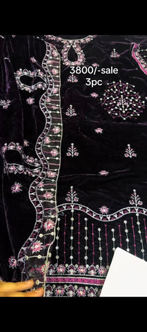 💜 Royal Purple Velvet Suit – A Touch of Winter Luxury