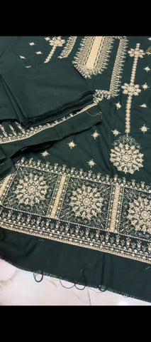 ✨ Royal Green Elegance – 2-Piece Embroidered Dhanak Suit