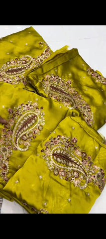 ✨ Dhani Luxe – 2 Piece Silk Embroidered Suit ✨