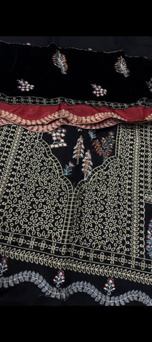 ✨ Midnight Black Elegance – Premium Embroidered 3PC Khaddar Suit