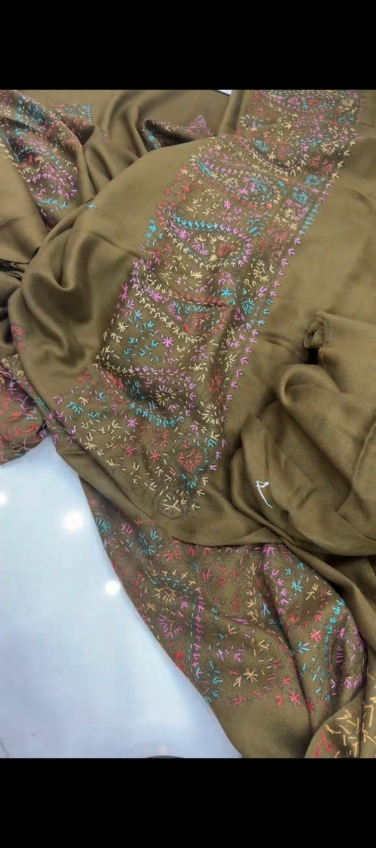 ✨ Multicolor Kacha Tanka Embroidered Jora ✨